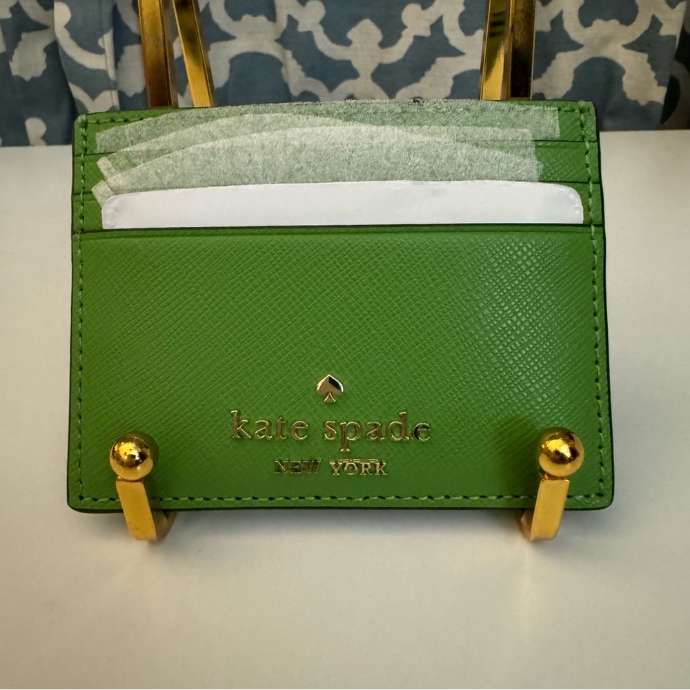 NWT Madison Small Slim Card Holder - Turtle Green